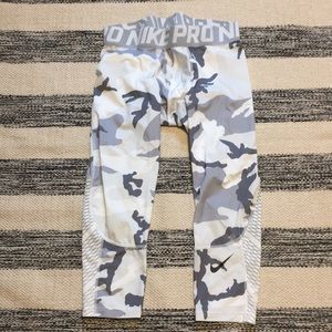 Men’s Nike Pro 3/4 tights